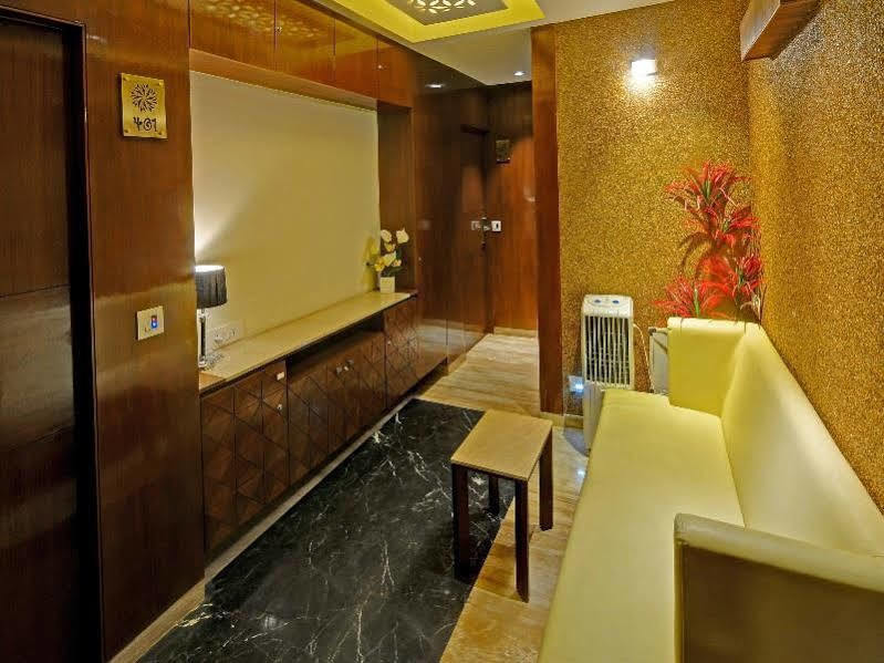Fabhotel Kyra - Near Airport Road Ахмедабад Экстерьер фото